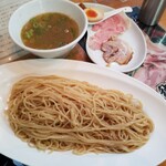 黒船 - 秋刀魚だしつけ麺(塩)