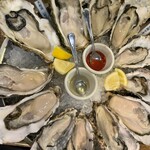 SALTY Oyster House - 