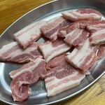 豚肉専門店 とんちゃん - 豚カルビ