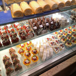 ル・パティシエ ヨコヤマ 京成大久保店 - 