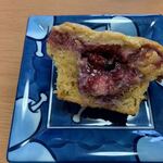 ハッピーベリー - 【いちごのバナナの春色ミルクマフィン…518円】◎2022/3