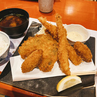 魚竹 - ミックスフライ定食