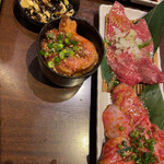 Yakiniku Sakaba Tomo Sankaku - 