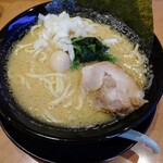 横浜家系ラーメン野白家  - 