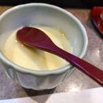 歩 - お通しの茶わん蒸し。