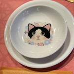 Yakiniku Nekosutairu - 取り皿も猫