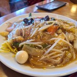 玉林酒家 - あんかけ焼きそば(820円)です。