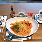 Book Lounge Kable - ナポリタンとデザートセット