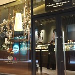 ピエール マルコリーニ - こんな外観です*:・゜