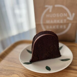 ハドソンマーケットベーカーズ - 定番人気No.2『チョコレート・ケーキ　バーボン風味』