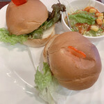 シャルドン - チーズバーガー（モーニング）（ホットコーヒー付き
＋煮込みチキンのスープカレー　580円＋650円