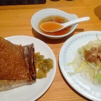 Az/ビーフン東 大阪店 - 
