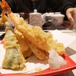 横濱屋本舗食堂 - 