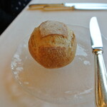フレンチレストラン ミクニ サッポロ - 今日も美味しい手作りパン