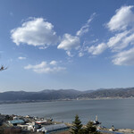 Sutabakkusu Kohi - サービスエリアから諏訪湖を望めます