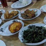 Rumah Makan Sari Bundo Jaya - 料理写真: