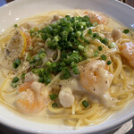 シーエムツー カフェ - エビと帆立小柱のレモンクリーム