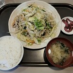 たぬき - 肉野菜炒め定食