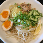 博多豚骨ラーメンまるせん - 具材はラーメン寄り