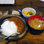 にいがたや 分店 - 牛すじカレーライス定食