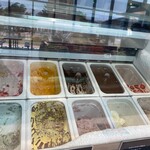スクラミーアイスクリーム - 味より色か