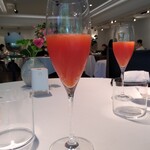レストランひらまつ 広尾 - ブラッドオレンジカクテル