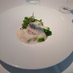 レストランひらまつ 広尾 - 牛リードボー、アスパラをキノコホイップで