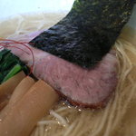 チャーシューがウマーっ♪