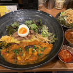 SPICY CURRY 魯珈 - 