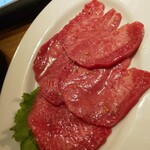 YAKINIKU MARUUSHI - 