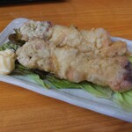 魚荘 - タコの串揚げ（440円）