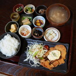 Kafe Tamu Tamu - 本日のランチ（1050円）2022年5月