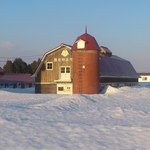 八紘学園 農産物直売所 - 【2013年02月】雪がたっぷり、コチラはクローズでした。