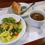 トロンコ - オニオンスープ&サラダ