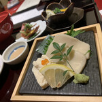 豆腐料理と吟醸せいろ蒸し 八かく庵 名古屋セントラルタワーズ店 - 