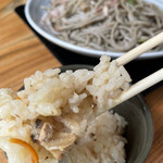 手打ちそば 雪花 - 炊き込みご飯 サービス