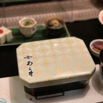 鰻割烹あら井. - 