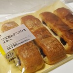 LAWSON - 料理写真:つぶあんデニッシュ145円 ドラゴンポテトうましお味100円