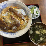 陽かろう - 料理写真:煮込みカツ丼¥850
