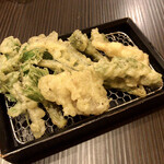 Wabouzu - 山菜天ぷら盛合せ（こし油の天ぷら含む）