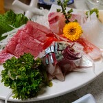 豚太郎 - 新鮮で高級寿司店のネタ並み