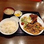 餃子館 - 特選プレート定食 1210円