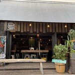 生姜料理 しょうが - 内観、外観装い新たに！