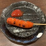 Sumibi Yakitori Iitokodori - 赤ウインナー、70円(税別)