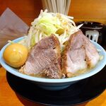 ラーメン 盛太郎 - チャーシュー麺（野菜マシマシ）840円