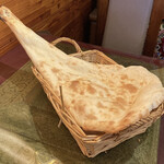 ガネーシャ - おかわりナン。やっぱり長い