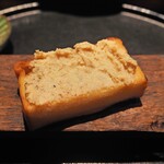 薪鳥新神戸 - 薪焼きのトースト + 鳥肉のリエット