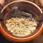 薪鳥新神戸 - 鳥そぼろと筍のご飯