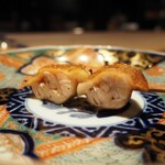 薪鳥新神戸 - 秋田県産 高原比内地鶏 手羽（アップ）