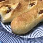 粉とクリーム - 先端に着目する。